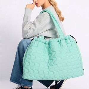 Free People Movement Women's Cloud 9 Tote Bag Messenger Weekend Bag Pistachio